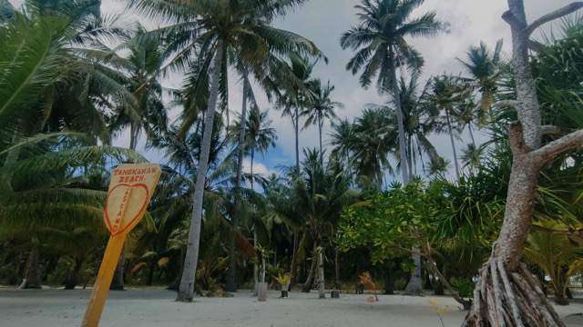 tangkahan beach first stop in Balabac Palawan